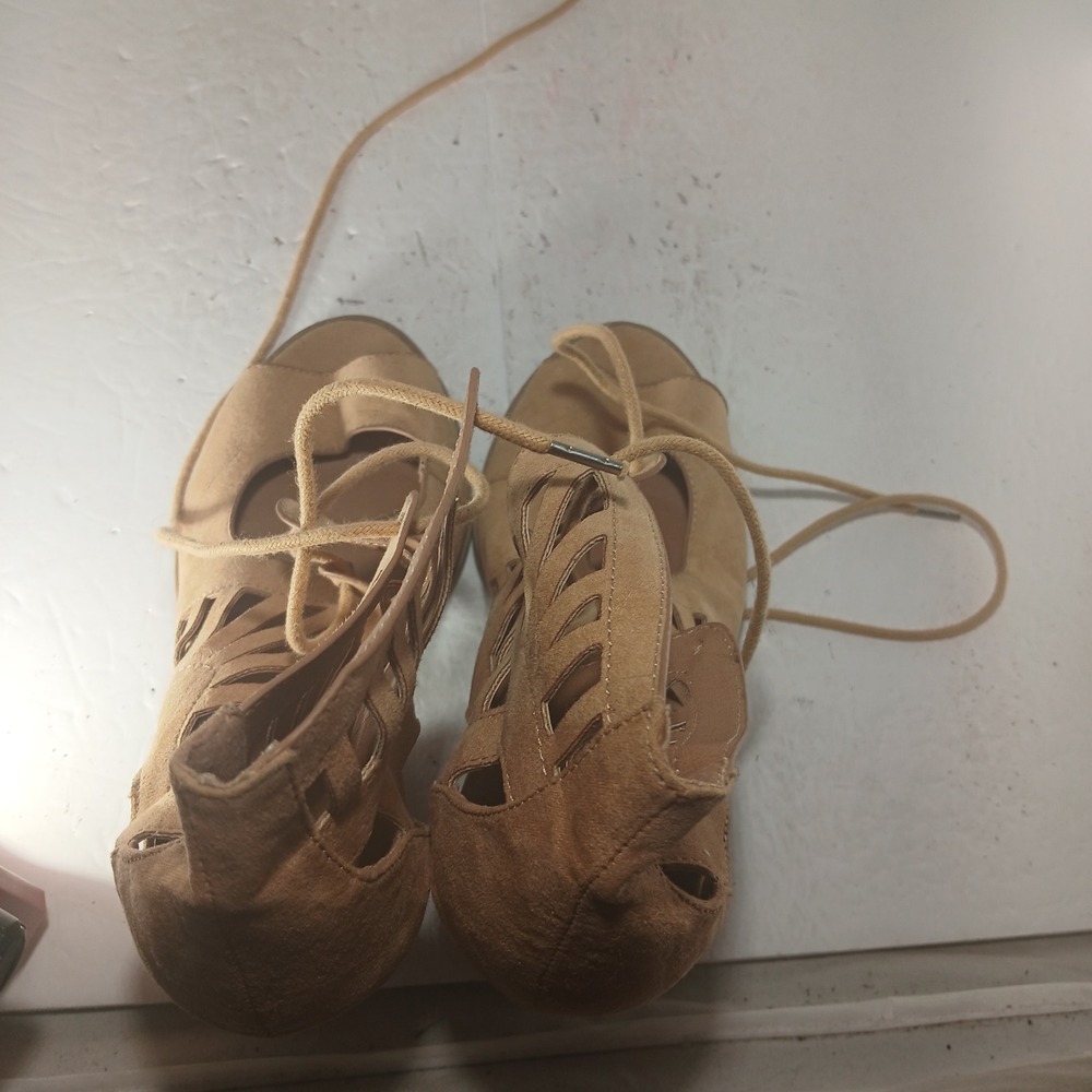 Charlotte Russe Block Heel Sandals 8 Tan Caged Lace Up Boho Faux Suede Open Toe - Picture 6 of 10
